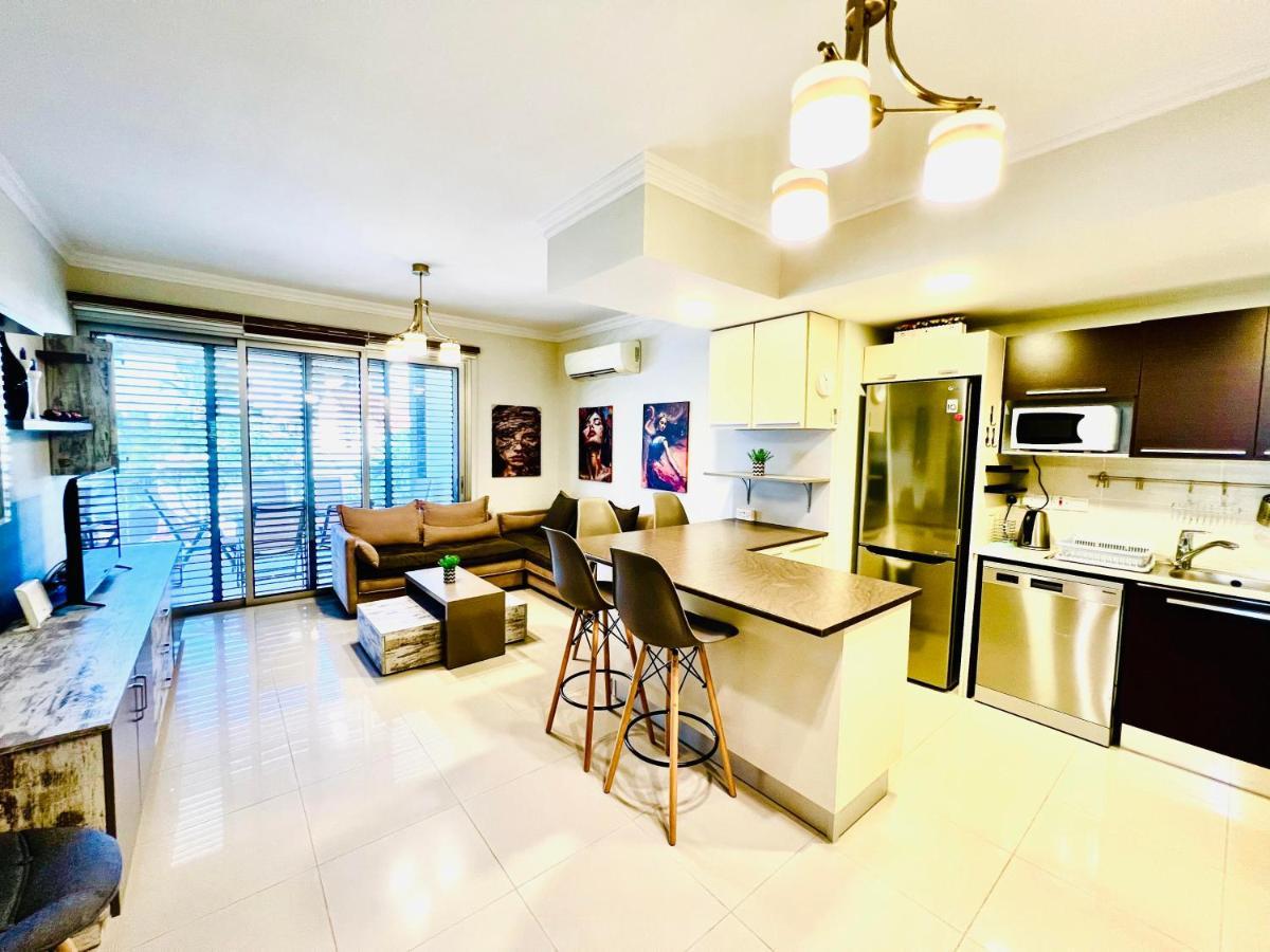 Nuna 102 Apartment Ларнака Екстериор снимка